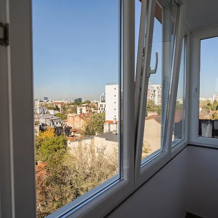 Playful Retreat - 1br Cozy Daire Bükreş