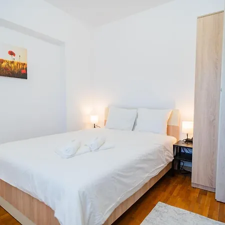 Playful Retreat - 1br Cozy Apartament