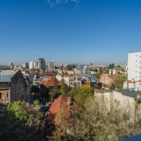 Playful Retreat - 1br Cozy Bucharest