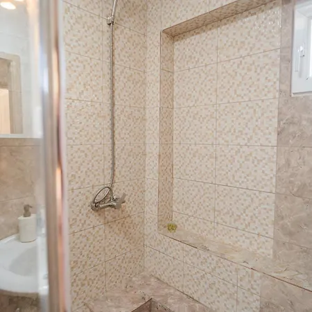 Playful Retreat - 1br Cozy * Bucarest