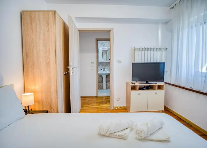 Playful Retreat - 1br Cozy * Bukarest