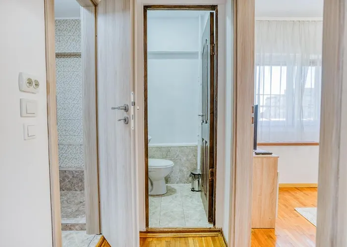 Playful Retreat - 1br Cozy 부쿠레슈티