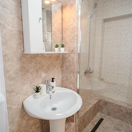 Playful Retreat - 1br Cozy Appartement *