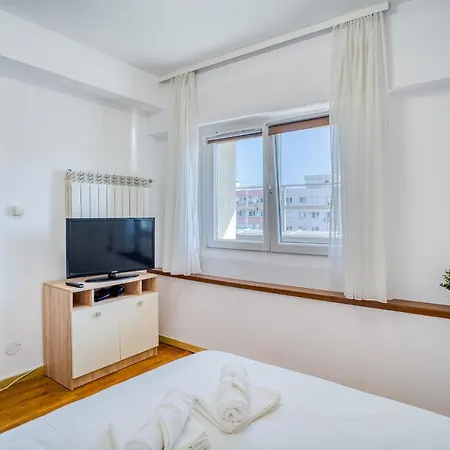 Playful Retreat - 1br Cozy *