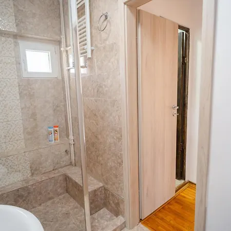 Playful Retreat - 1br Cozy * Bucarest